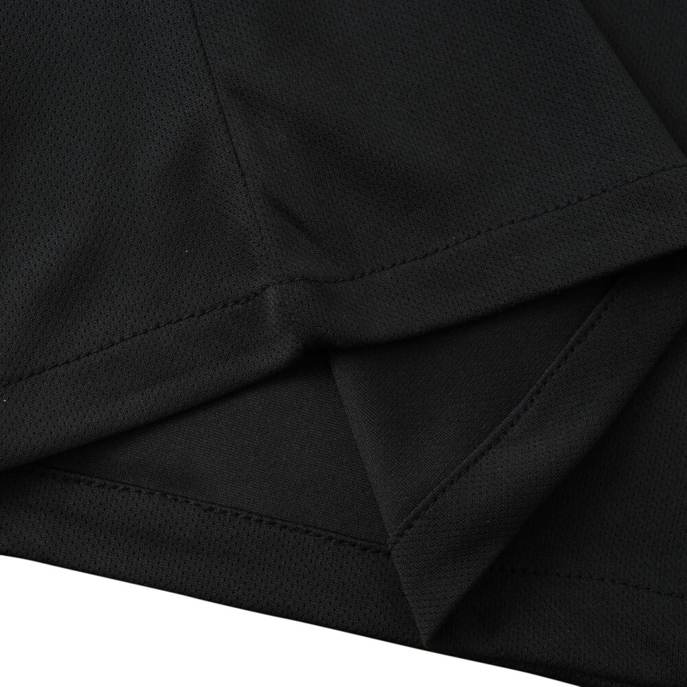 Close-up view of the fabric detail of Barcelona Retro Away | 2011/12 | Fan Version jersey, showcasing its texture and stitching.