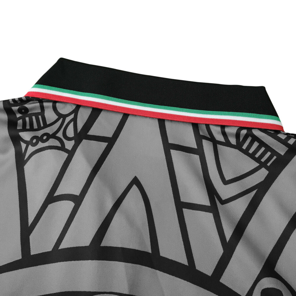 Close-up of the collar and upper back detail on the Mexico Retro Away 1998 Fan Version jersey, featuring an Aztec design.
