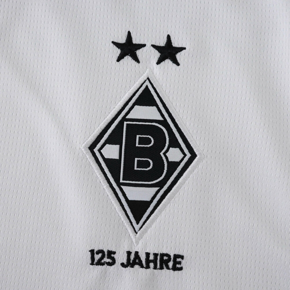 Borussia Monchengladbach 2025/26 home fan jersey logo with two stars and "125 Jahre" text.