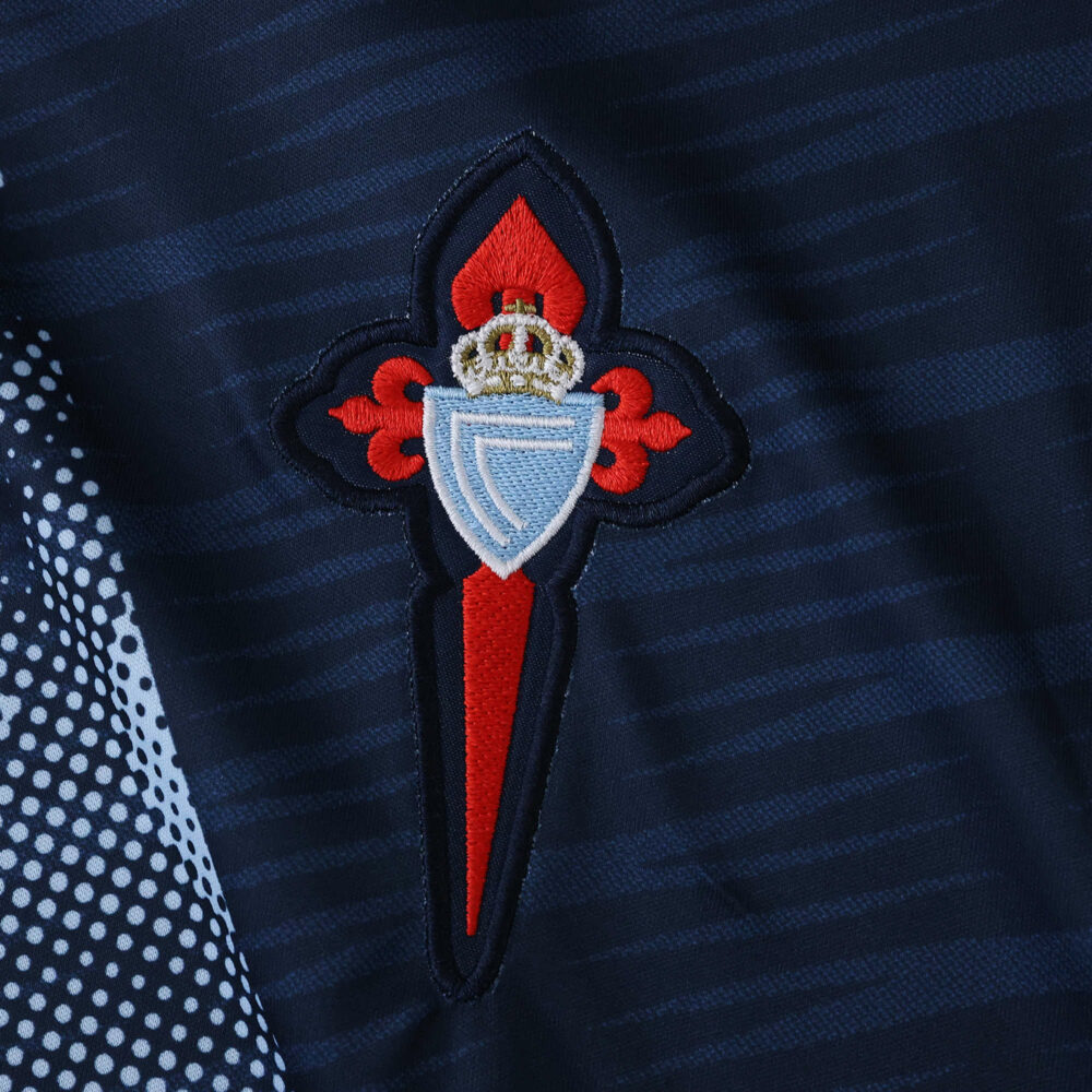 Celta Vigo 2025/26 Away Fan Version jersey with club crest on dark blue fabric.