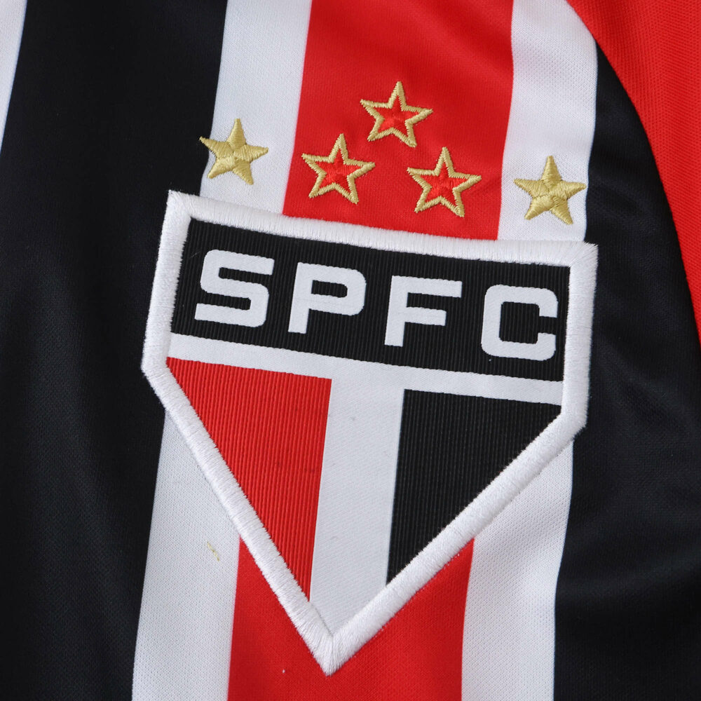 São Paulo FC 2025/26 away fan jersey with club crest and black, red, and white stripes.