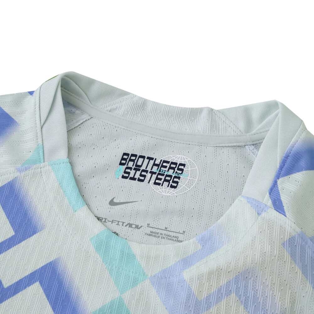 Close-up of Inter Milan Away 2025/26 Player Version jersey collar with "Brothers and Sisters" text inside.