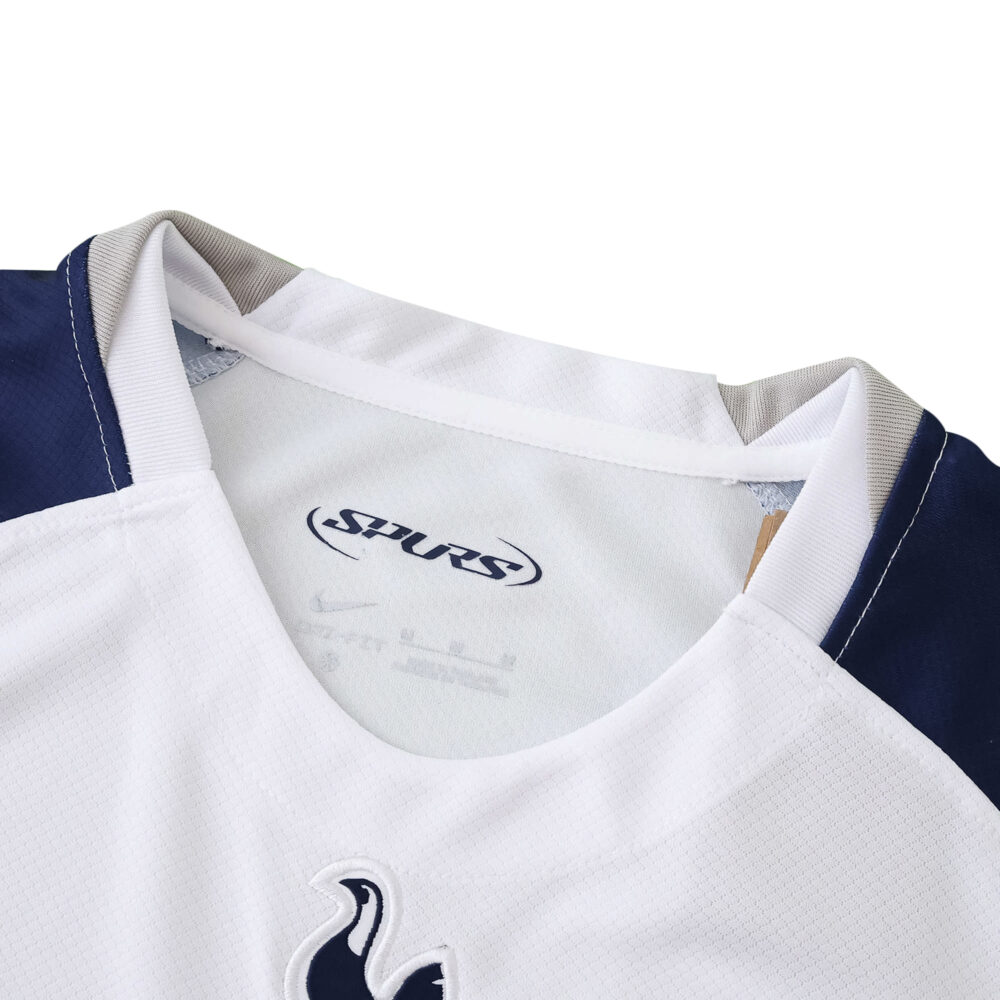 Close-up of the collar and upper chest of the Tottenham Hotspur 2025/26 Home Fan Version jersey.