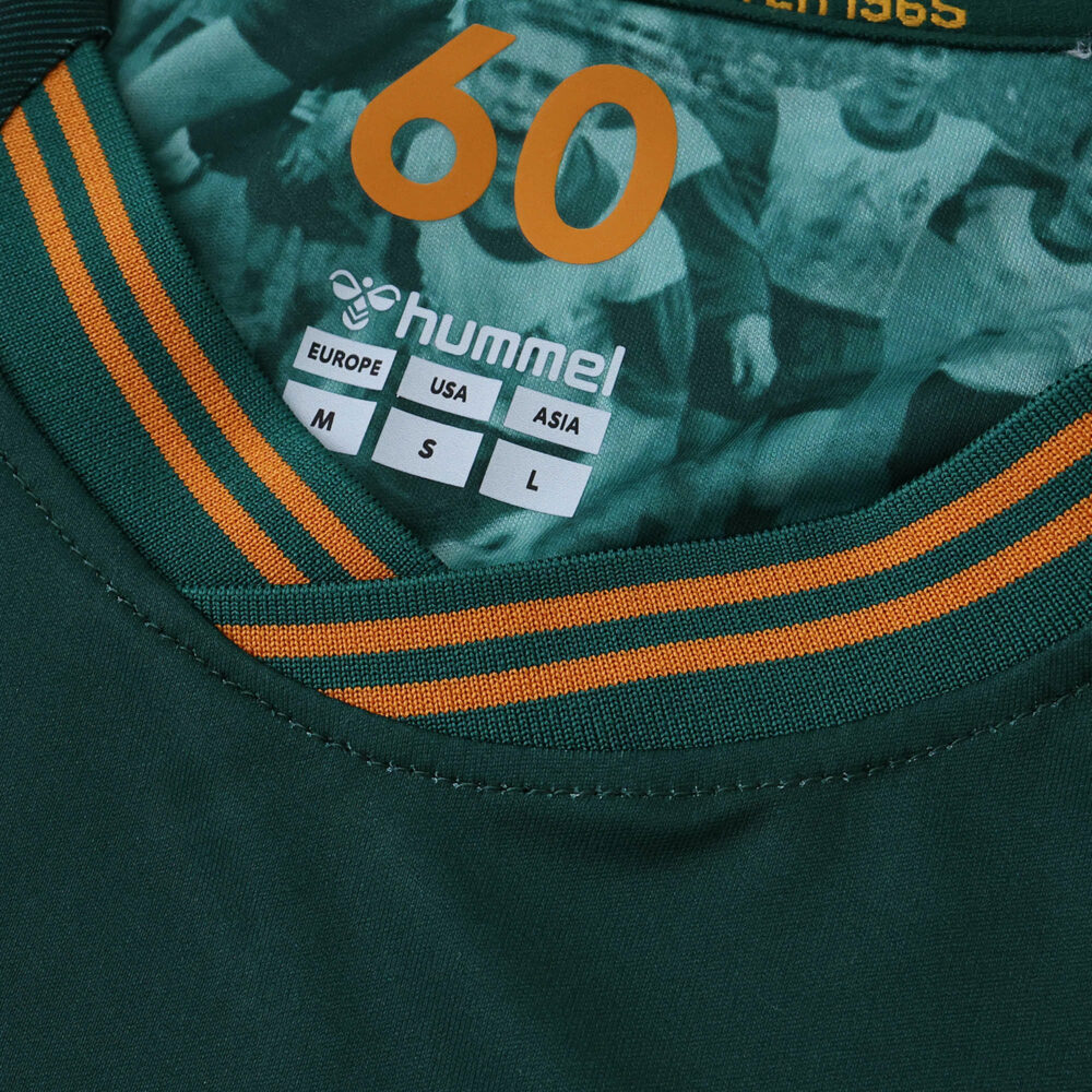 Close-up of Werder Bremen 2025/26 third fan jersey collar with orange stripes and Hummel logo.