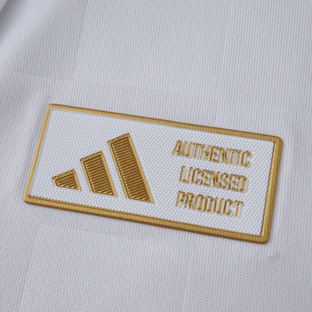 Gold "Authentic Licensed Product" badge on the SL Benfica Third 2025/26 Player Version jersey.