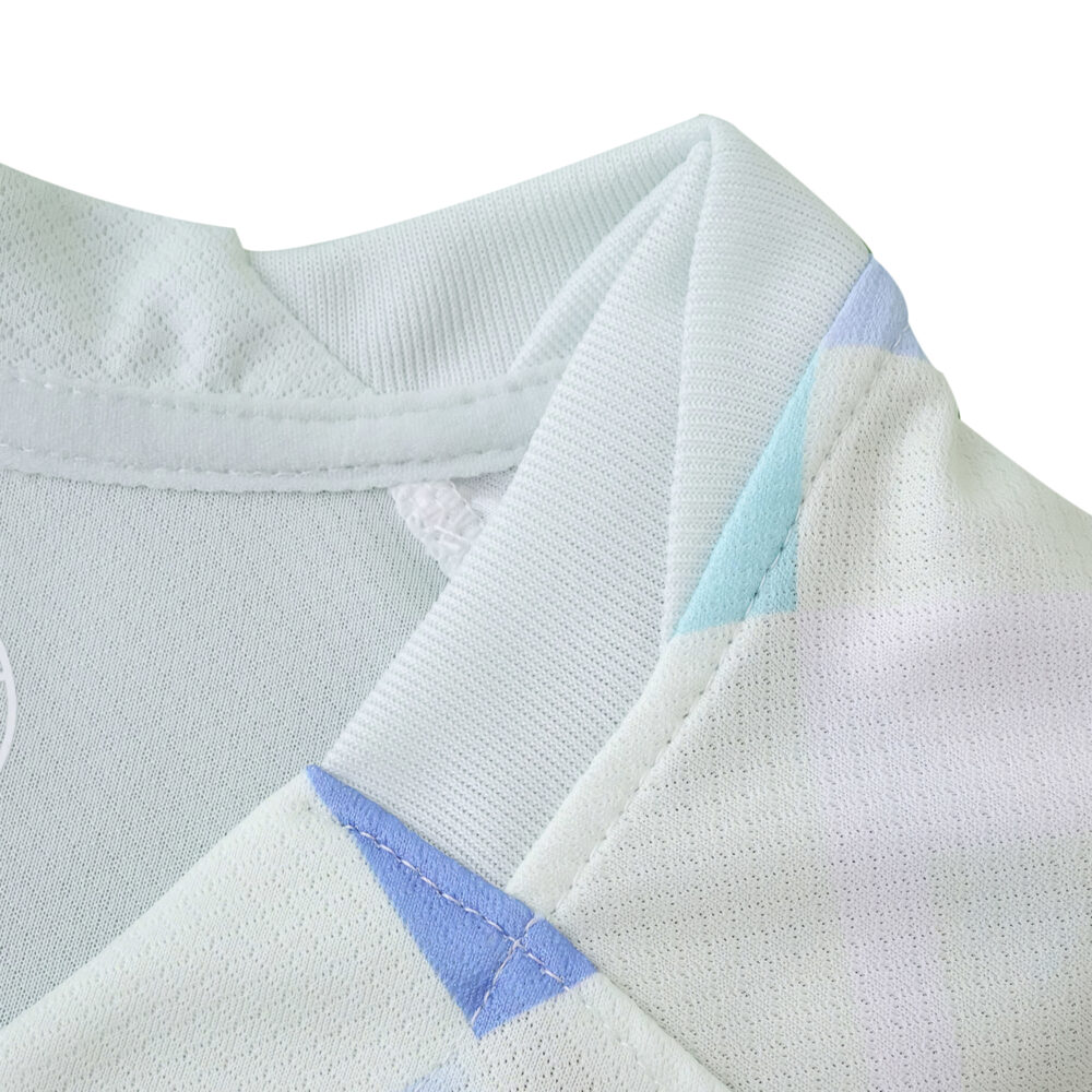 Close-up of the collar on the Inter Milan Away 2025/26 Fan Version jersey showing light blue geometric details.