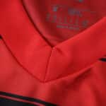 Close-up of the collar and neckline details on the Flamengo Home 2025/26 Fan Version jersey.