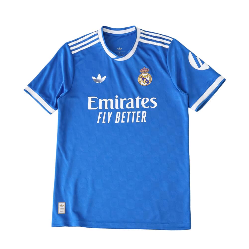 Real Madrid 2025/26 Third Player Version jersey in blue with white accents, club crest, and sponsor logo.