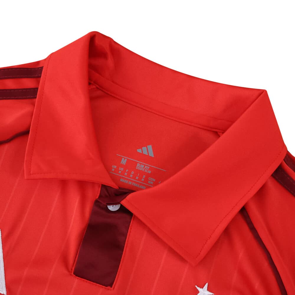 Close-up of the collar and upper chest details of the Aberdeen Home 2025/26 Fan Version jersey.