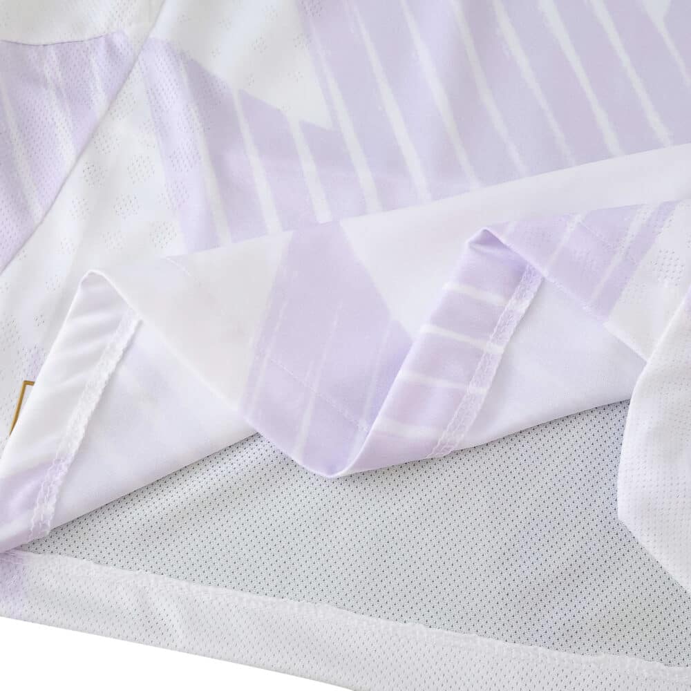 Close-up of Manchester United 2025/26 Away Player Version jersey fabric and detailing.