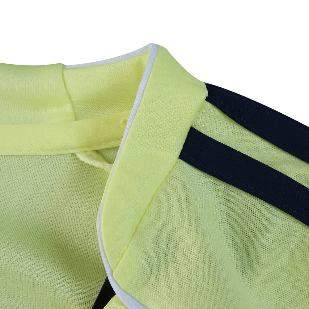 Close-up of the collar and shoulder area on the Fenerbahce Away 2025/26 Fan Version jersey.