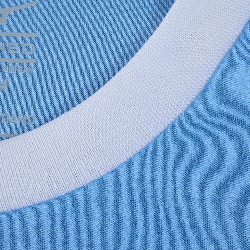 Close-up of Lazio 2025/26 Home Fan Version jersey collar in white and sky blue fabric.